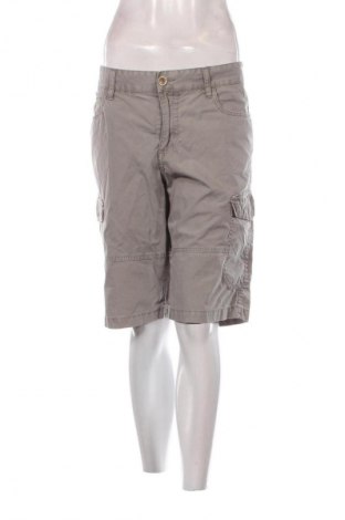 Dámske kraťasy  Esprit, Veľkosť XXL, Farba Sivá, Cena  20,95 €