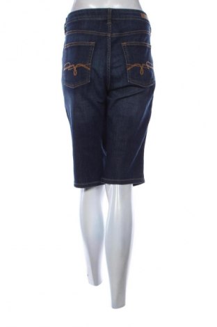 Pantaloni scurți de femei F&F, Mărime L, Culoare Albastru, Preț 51,45 Lei