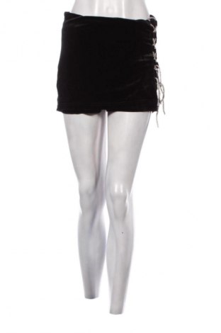 Дамски къс панталон Fb Sister, Размер S, Цвят Черен, Цена 4,99 лв.