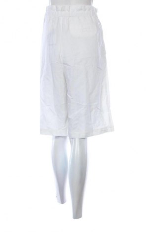 Дамски къс панталон Gardeur, Размер XXL, Цвят Бял, Цена 109,99 лв.