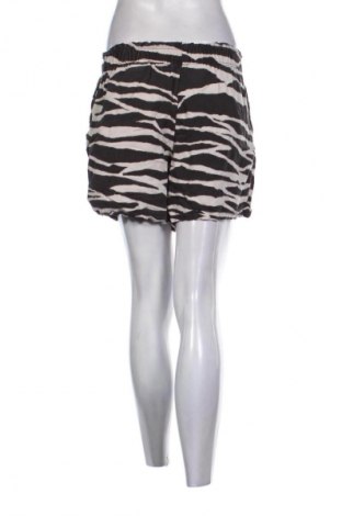 Dámske kraťasy  H&M, Veľkosť S, Farba Viacfarebná, Cena  9,72 €