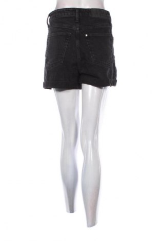 Damskie szorty H&M, Rozmiar S, Kolor Czarny, Cena 44,94 zł