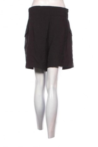 Dámské kraťasy  H&M, Velikost L, Barva Černá, Cena  241,00 Kč