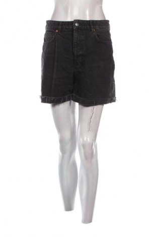 Dámske kraťasy  H&M, Veľkosť M, Farba Sivá, Cena  9,72 €