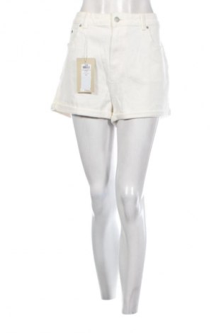 Γυναικείο κοντό παντελόνι JJXX, Μέγεθος XL, Χρώμα Εκρού, Τιμή 38,99 €