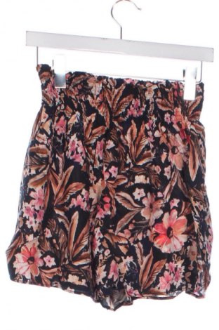 Дамски къс панталон Lascana, Размер XS, Цвят Многоцветен, Цена 77,99 лв.