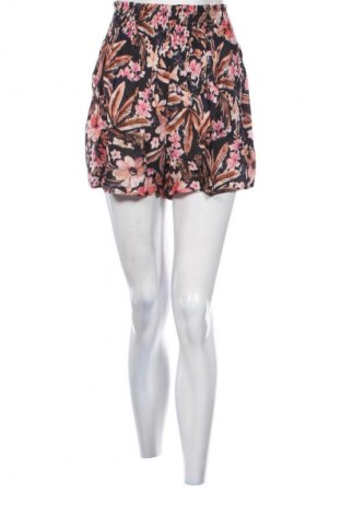 Дамски къс панталон Lascana, Размер S, Цвят Многоцветен, Цена 77,99 лв.