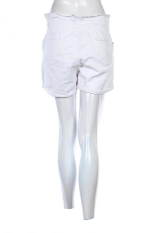Damen Shorts M.Sara, Größe M, Farbe Weiß, Preis € 10,23