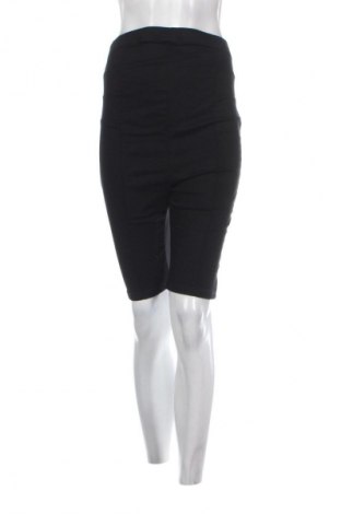 Дамски къс панталон Mamalicious, Размер M, Цвят Черен, Цена 62,99 лв.