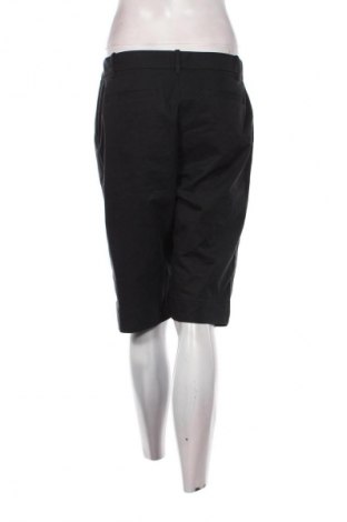 Дамски къс панталон Marks & Spencer, Размер L, Цвят Черен, Цена 23,06 лв.
