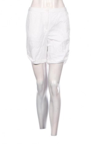 Damen Shorts Marks & Spencer, Größe S, Farbe Weiß, Preis 11,76 €