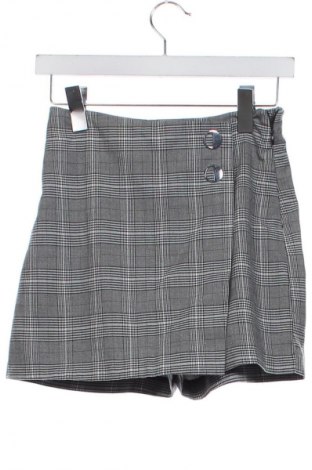 Дамски къс панталон Mohito, Размер XXS, Цвят Многоцветен, Цена 19,00 лв.