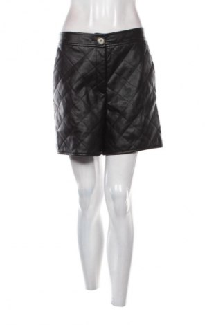 Γυναικείο κοντό παντελόνι ONLY, Μέγεθος M, Χρώμα Μαύρο, Τιμή 3,99 €