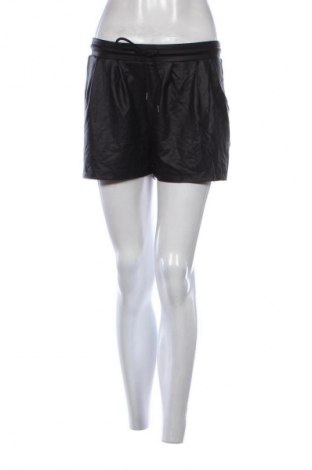 Dámske kraťasy  Pieces, Veľkosť M, Farba Čierna, Cena  10,23 €