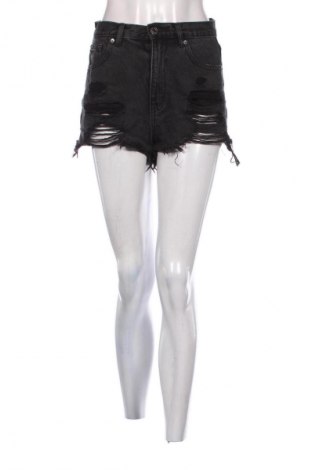 Dámske kraťasy  Pull&Bear, Veľkosť S, Farba Sivá, Cena  6,95 €