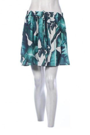 Дамски къс панталон SHEIN, Размер XL, Цвят Многоцветен, Цена 10,99 лв.