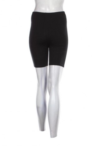 Дамски къс панталон Sarlini, Размер M, Цвят Черен, Цена 77,99 лв.