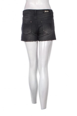 Dámské kraťasy  Stradivarius, Velikost S, Barva Černá, Cena  242,00 Kč