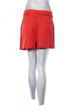 Damskie szorty Superdry, Rozmiar S, Kolor Czerwony, Cena 63,99 zł