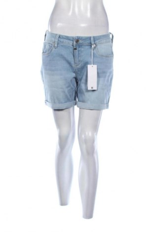 Дамски къс панталон Timezone, Размер M, Цвят Син, Цена 31,99 лв.