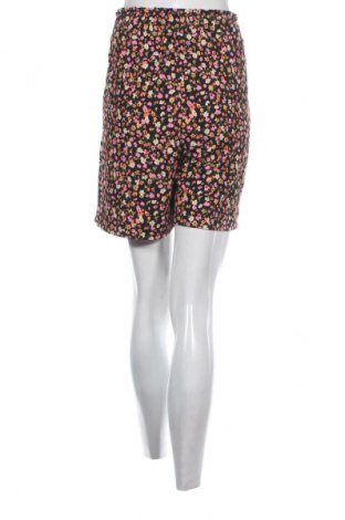 Damen Shorts Tom Tailor, Größe XL, Farbe Mehrfarbig, Preis € 51,99