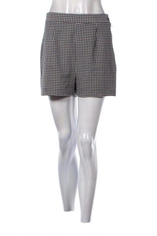 Дамски къс панталон Unbranded, Размер M, Цвят Многоцветен, Цена 19,00 лв.