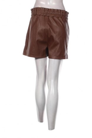 Дамски къс панталон Unbranded, Размер S, Цвят Кафяв, Цена 19,55 лв.