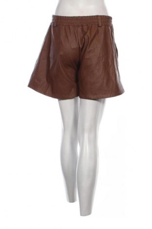 Дамски къс панталон Unbranded, Размер L, Цвят Кафяв, Цена 19,00 лв.