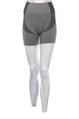 Дамски къс панталон Unbranded, Размер S, Цвят Сив, Цена 19,55 лв.
