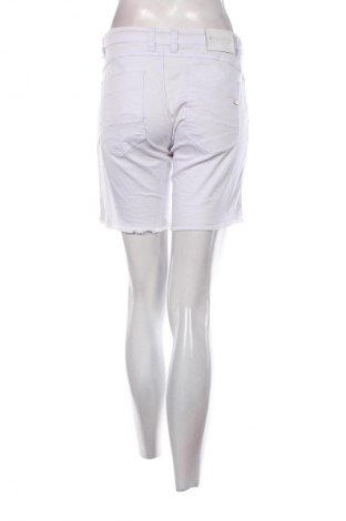 Pantaloni scurți de femei Unbranded, Mărime S, Culoare Alb, Preț 84,01 Lei