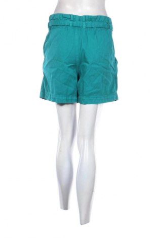 Damskie szorty United Colors Of Benetton, Rozmiar M, Kolor Zielony, Cena 78,16 zł