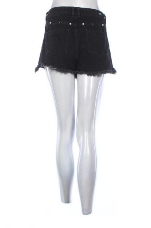 Дамски къс панталон Zara, Размер S, Цвят Многоцветен, Цена 16,00 лв.