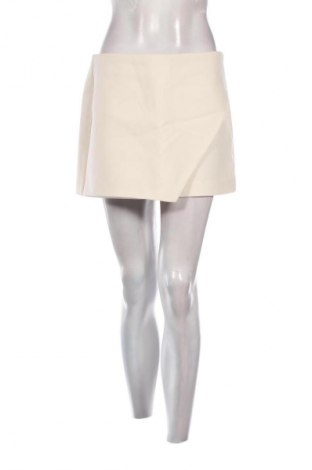 Női rövidnadrág Zara, Méret M, Szín Ekrü
, Ár 2 759 Ft
