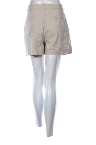 Pantaloni scurți de femei Zara, Mărime L, Culoare Bej, Preț 53,00 Lei