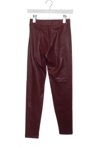 Дамски клин Bershka, Размер S, Цвят Червен, Цена 19,00 лв.