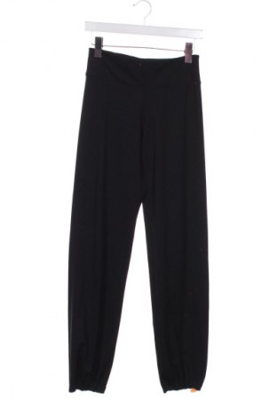 Дамски клин H&M, Размер XS, Цвят Черен, Цена 16,99 лв.