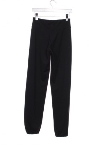 Дамски клин H&M, Размер XS, Цвят Черен, Цена 16,99 лв.