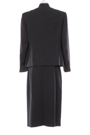 Costum de femei Gerry Weber, Mărime L, Culoare Gri, Preț 397,22 Lei