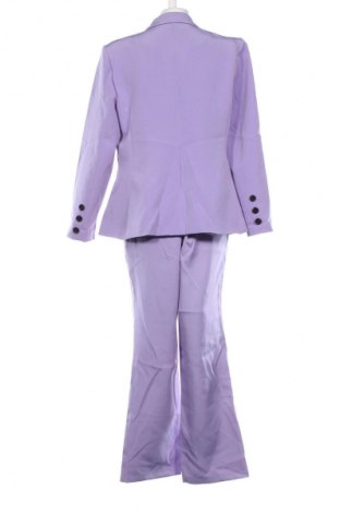 Дамски костюм Unbranded, Размер M, Цвят Лилав, Цена 88,16 лв.
