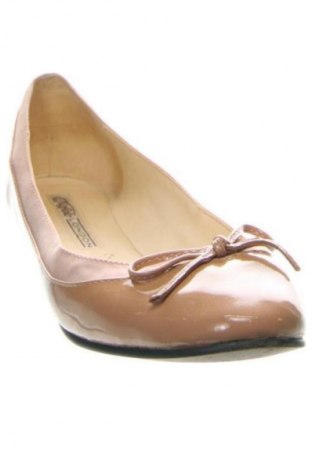 Дамски обувки Buffalo, Размер 39, Цвят Бежов, Цена 88,00 лв.