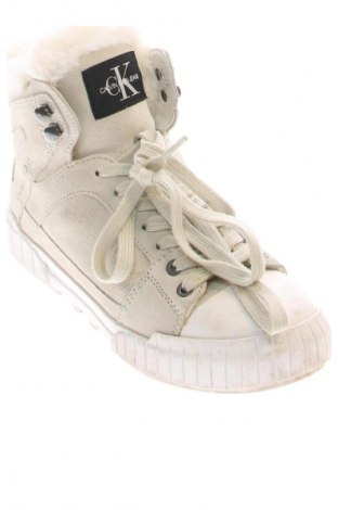 Încălțăminte de damă Calvin Klein Jeans, Mărime 37, Culoare Bej, Preț 234,21 Lei