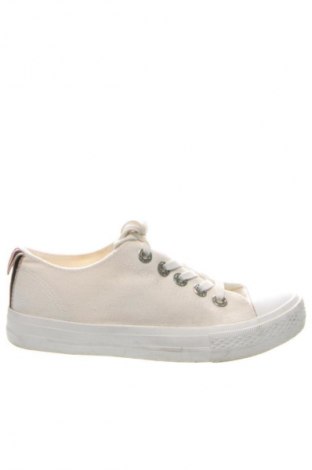 Дамски обувки Mohito, Размер 37, Цвят Бял, Цена 50,83 лв.