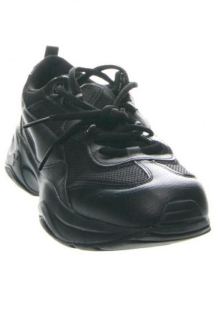 Дамски обувки PUMA, Размер 39, Цвят Черен, Цена 132,99 лв.