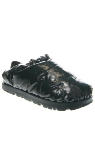 Дамски обувки UGG Australia, Размер 40, Цвят Черен, Цена 88,99 лв.