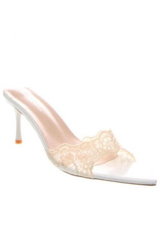 Încălțăminte de damă Unbranded, Mărime 39, Culoare Bej, Preț 163,16 Lei