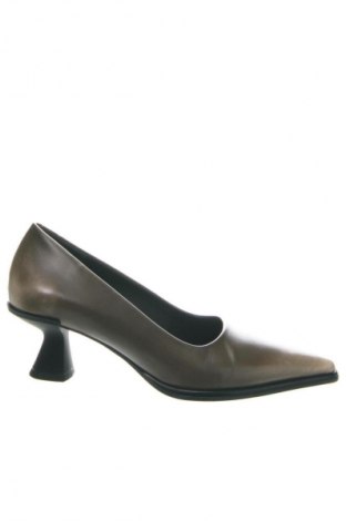 Дамски обувки Vagabond, Размер 37, Цвят Кафяв, Цена 132,99 лв.