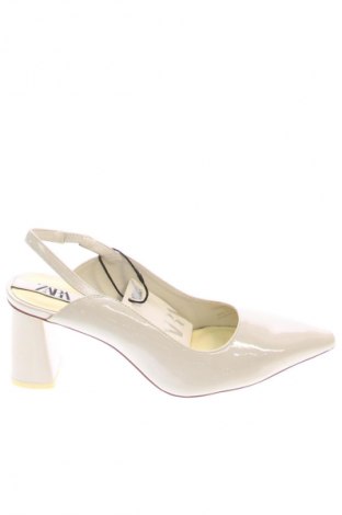 Dámské boty  Zara, Velikost 39, Barva Krémová, Cena  886,00 Kč