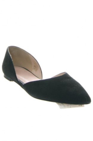 Дамски обувки Zign, Размер 39, Цвят Черен, Цена 114,00 лв.