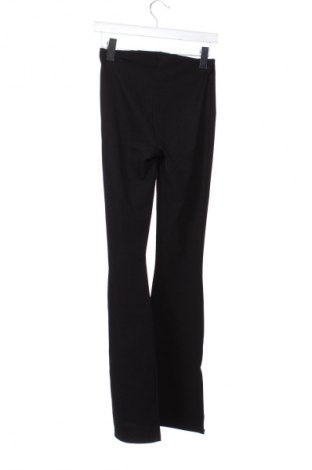 Дамски панталон Amisu, Размер XS, Цвят Черен, Цена 19,99 лв.