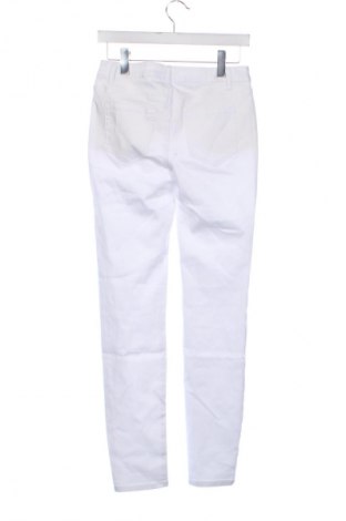 Дамски панталон Arizona, Размер S, Цвят Бял, Цена 46,99 лв.